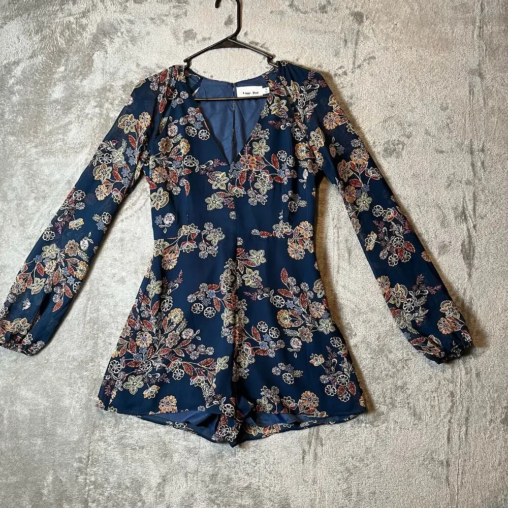 Line+Dot Adelene Navy Floral Romper Peek-A-Boo Shoulder‎ Back Cut Outs Sz Small